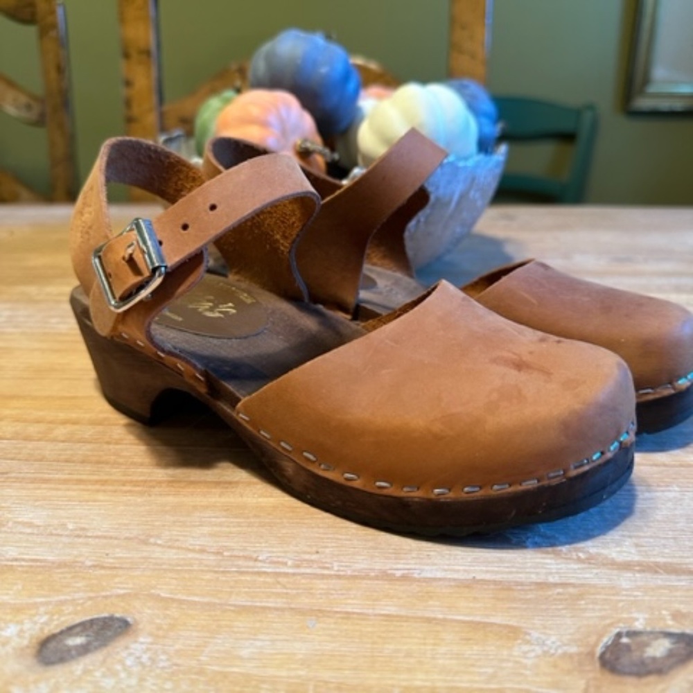 Lotta From Stockholm Swedish Low Wood Clog, Brown, Size 36 Womens